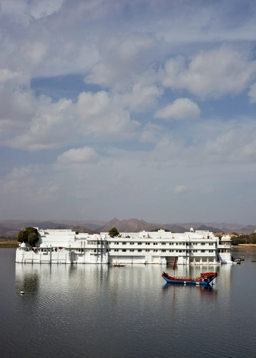 Udaipur: City of Lakes Day Trip — Palace Views & Sunset Boat Ride